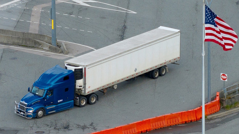 Autonomous Trucks Nearing Commercial Launch: What the Future Holds for Driverless Freight by 2027