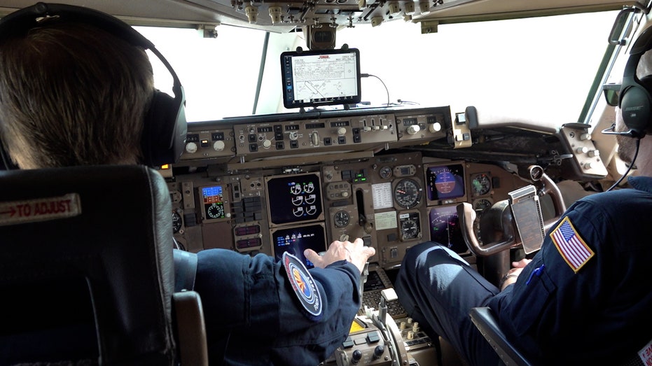 Honeywell Tests Groundbreaking Cockpit Alert System Aiming to Prevent Runway Collisions