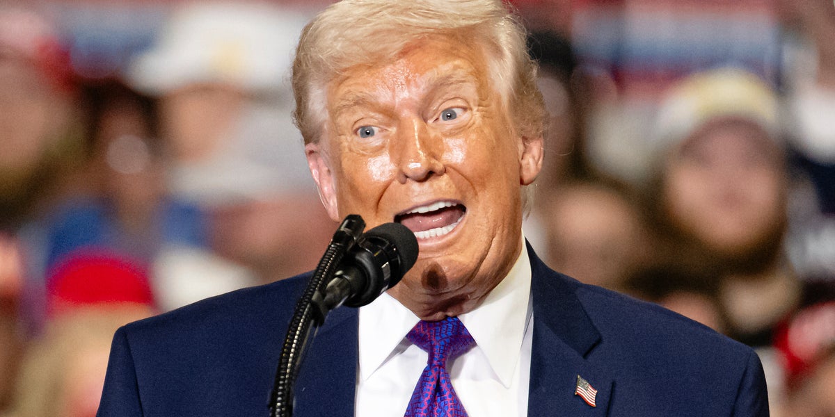 ‘Absolutely Shameful’: White House of Trump Torched Over Bowling-Themed ‘AI Slop’ About Iran